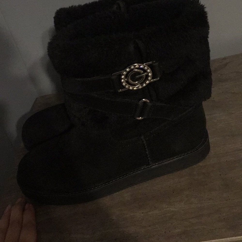 Guess boots